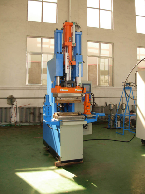 آلة حقن المطاط الأوتوماتيكية بالكامل