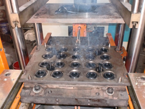 ماكينة قولبة حقن المطاط