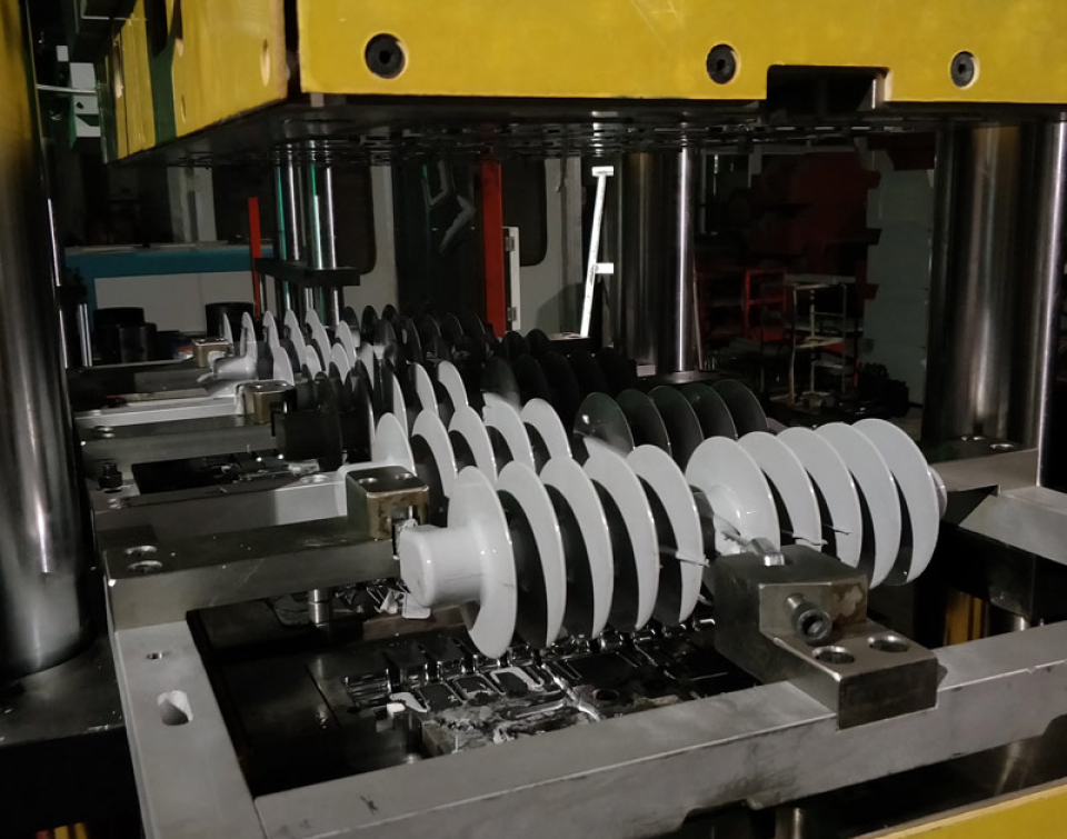 F series Rubber lnjection Machines