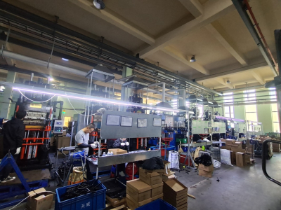 Polypropylene Combination Caps For Plastic Infusion Containers 