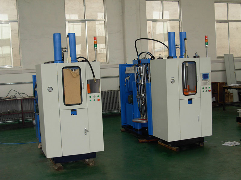 Silicone Molding Machine